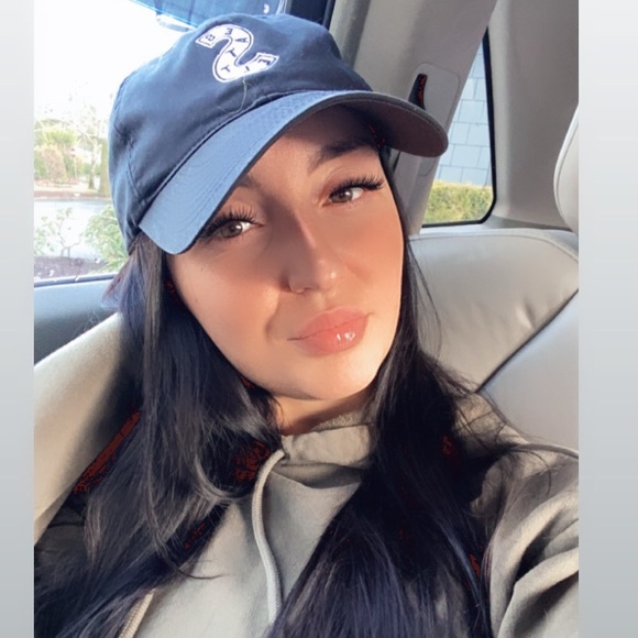 armani_christal